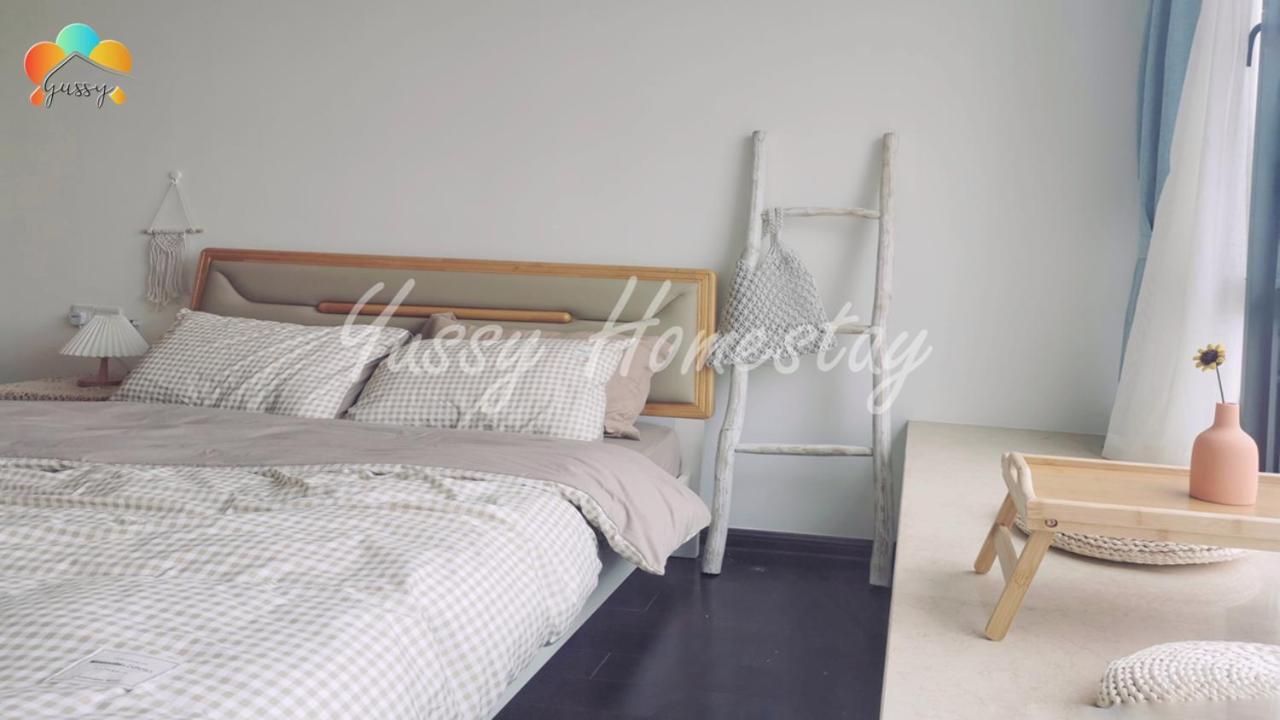 Yussy 2 Bedroom Sea View Condo At R&F Princess Cove Johor Bahru Exterior foto